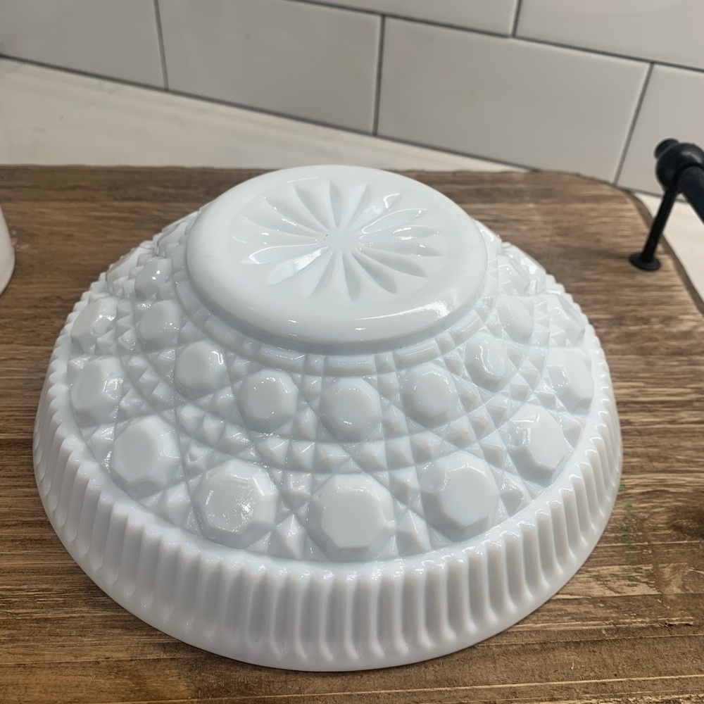 Westmoreland Vintage White Milk Glass Bowl